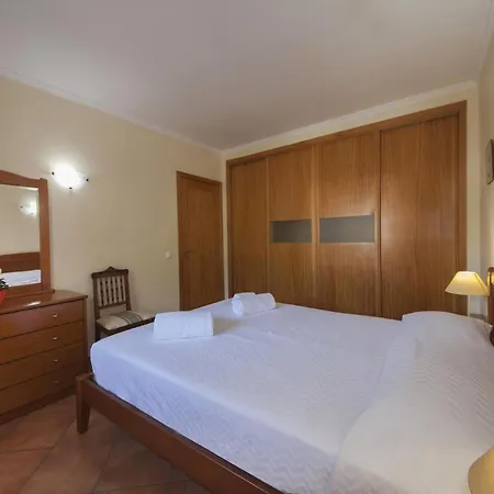 D07 - Torraltinha In *