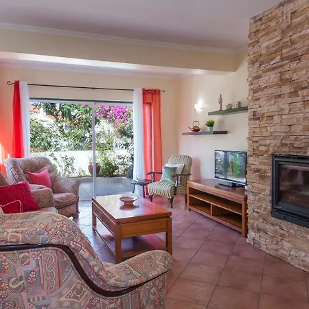 D07 - Torraltinha In Лагуш